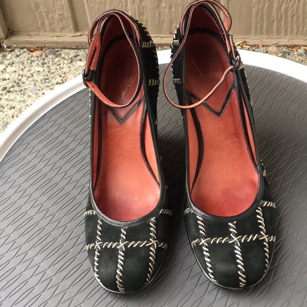 Vince Camuto Black Suede Wedge ankle Strap 7.5